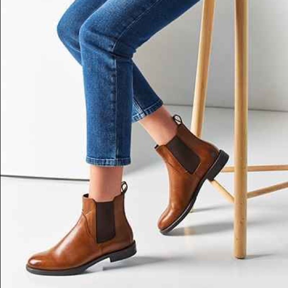 COPY - Frye Erin Chelsea Genuine Leather Brown An… - Picture 5 of 16